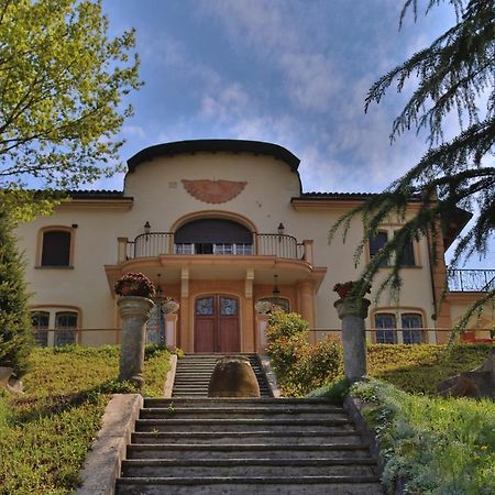 Villa La Meridiana Alba  Buitenkant foto