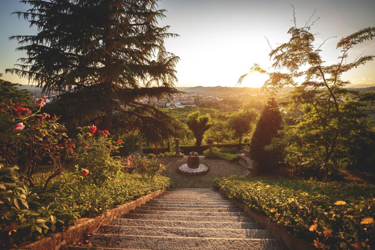 Villa La Meridiana Alba  Buitenkant foto