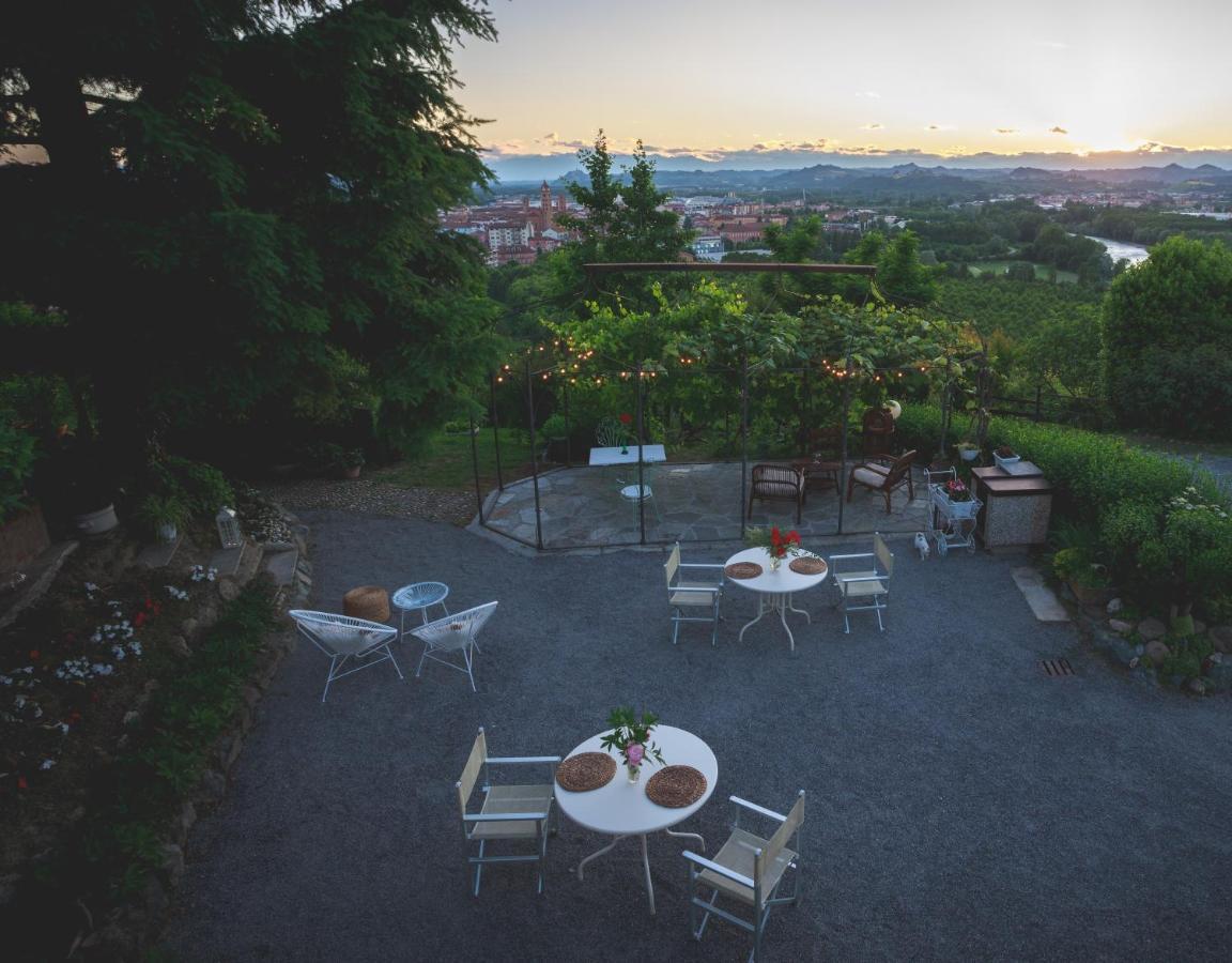 Villa La Meridiana Alba  Buitenkant foto
