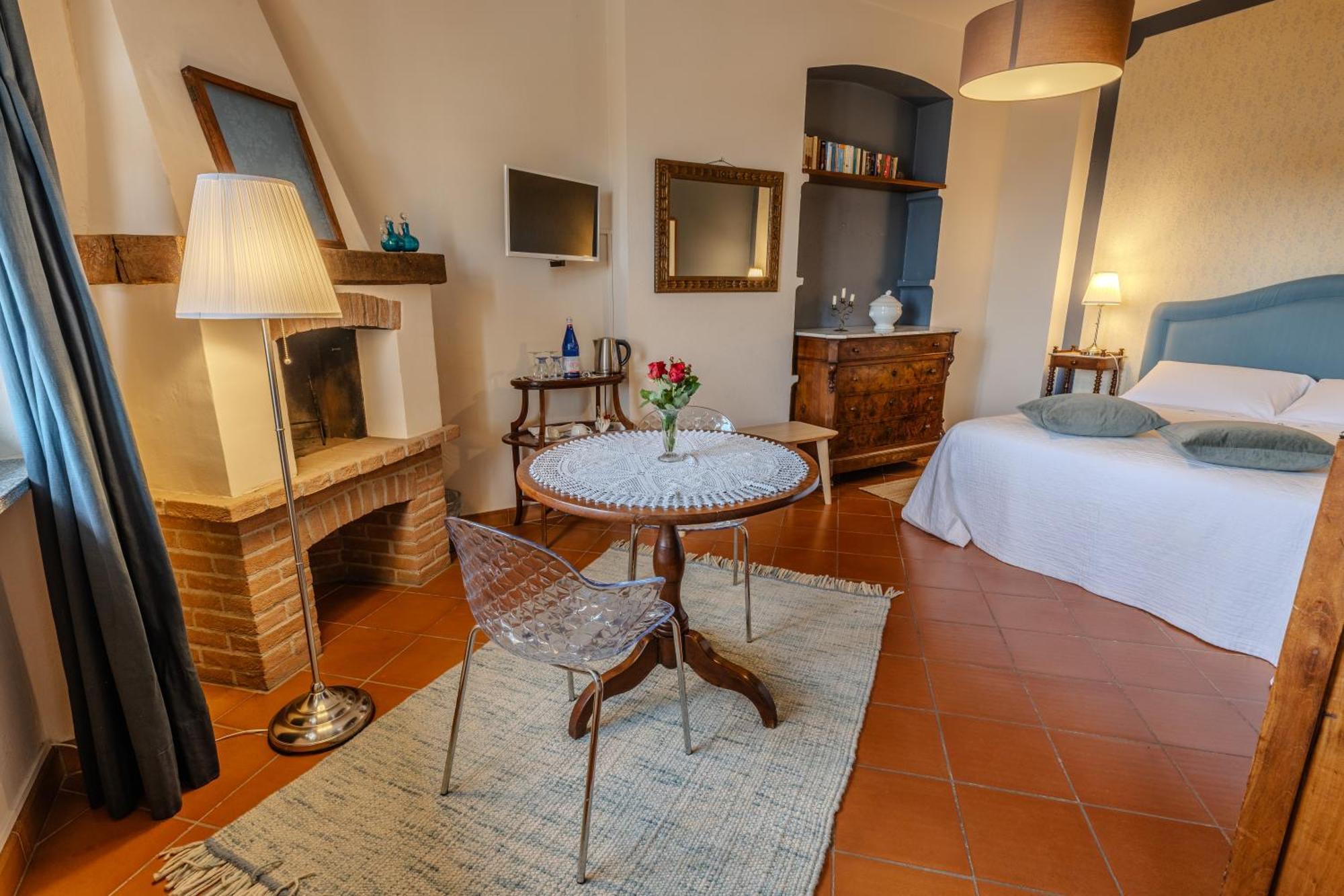 Villa La Meridiana Alba  Buitenkant foto